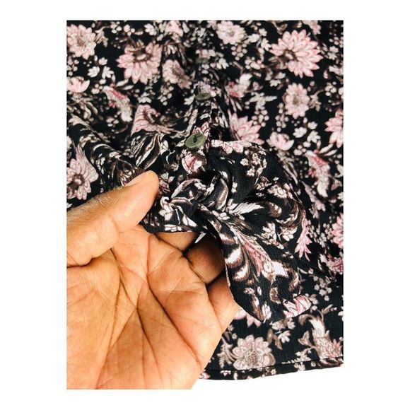 2167 Knox Rose Black Floral Lace Trim Tie Button Front Blouse Top Sz Large - Picture 5 of 10